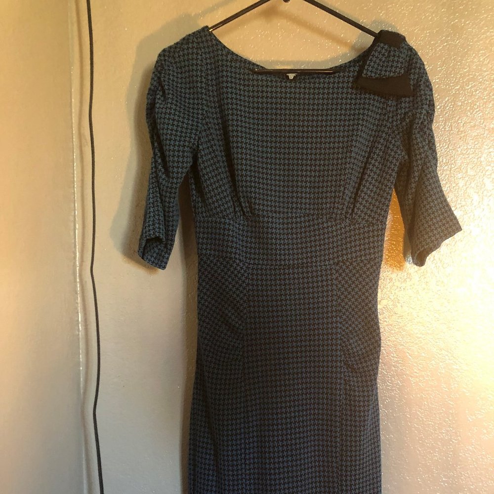 Teal and black houndstooth dress, Enz's